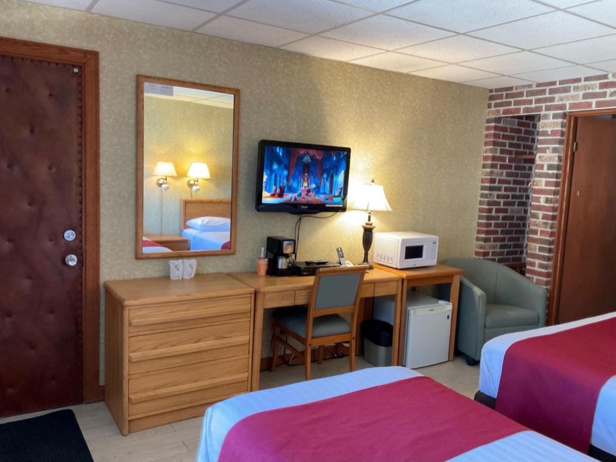 Motel & Hotel La Paysanne Sherbrooke Dış mekan fotoğraf