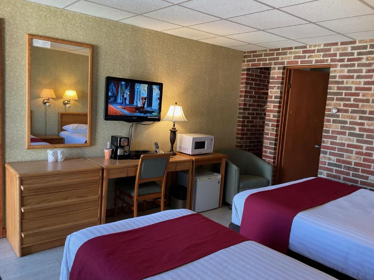 Motel & Hotel La Paysanne Sherbrooke Dış mekan fotoğraf