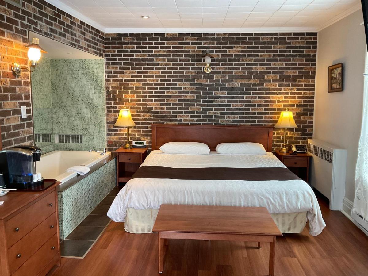 Motel & Hotel La Paysanne Sherbrooke Dış mekan fotoğraf