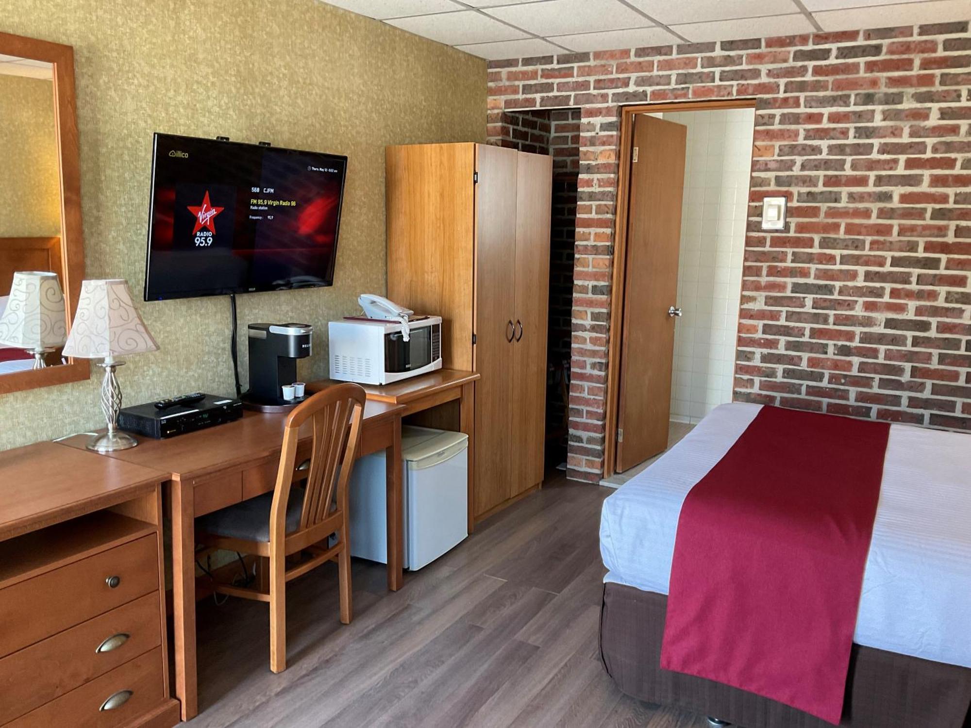Motel & Hotel La Paysanne Sherbrooke Dış mekan fotoğraf