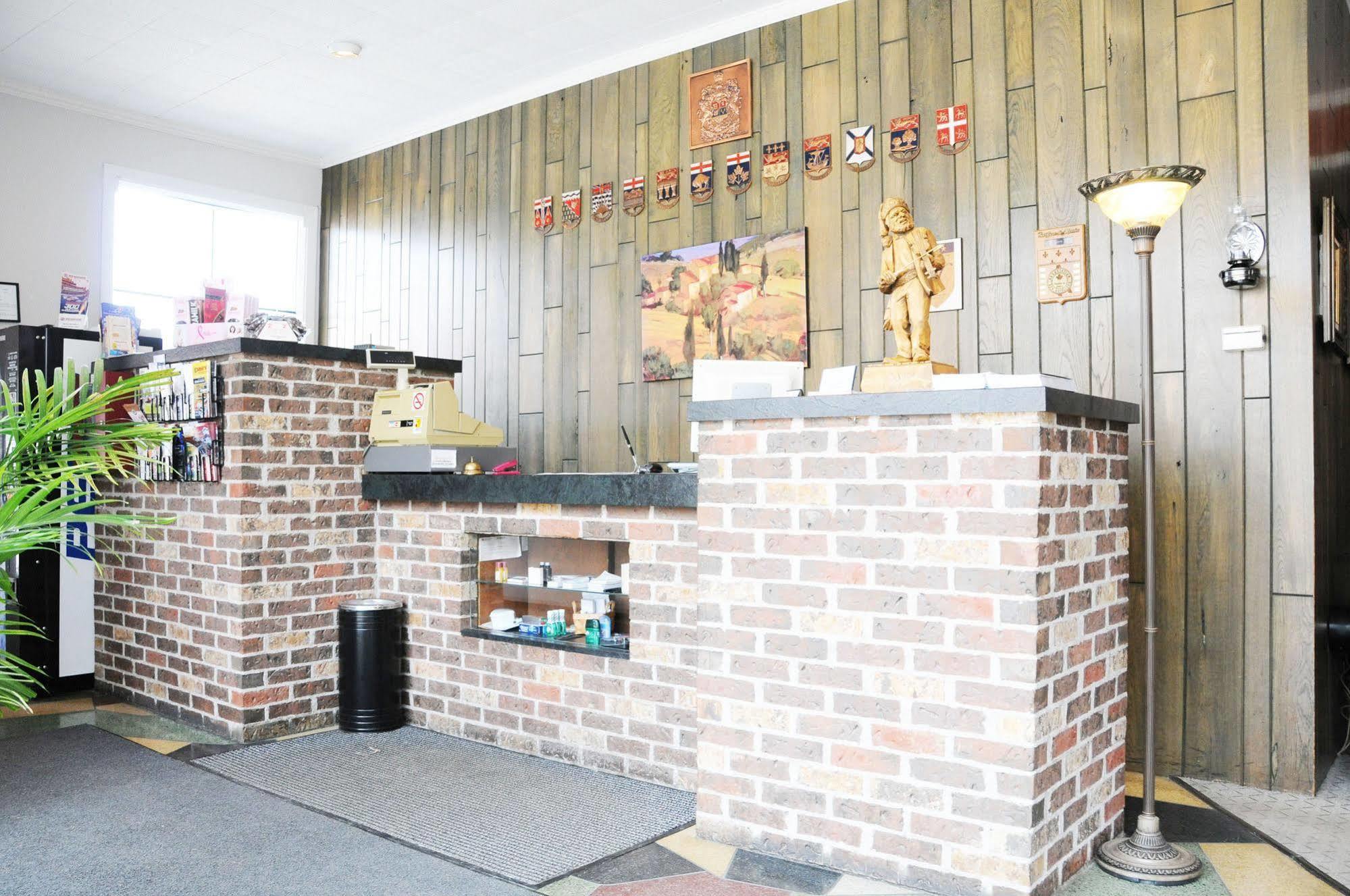 Motel & Hotel La Paysanne Sherbrooke Dış mekan fotoğraf