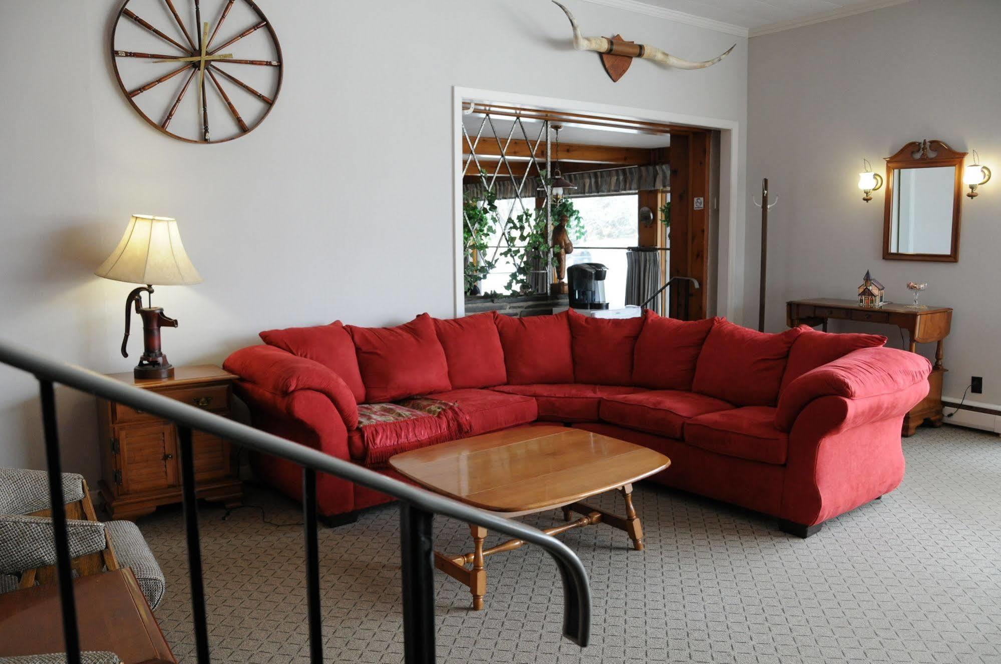 Motel & Hotel La Paysanne Sherbrooke Dış mekan fotoğraf