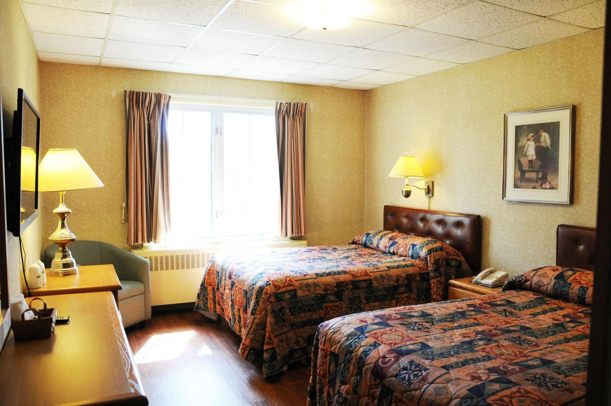 Motel & Hotel La Paysanne Sherbrooke Dış mekan fotoğraf